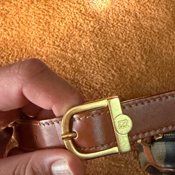 Vintage Fendi Camera Bag - Picture 4 of 4